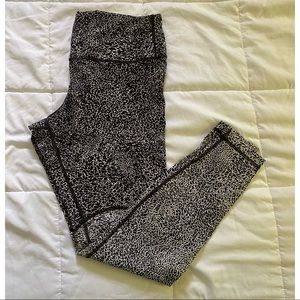 Lululemon leggings